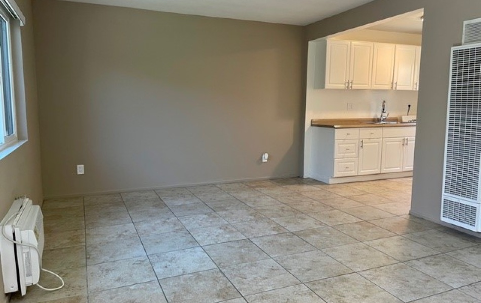 Chapman Avenue 9191, Garden Grove, CA 92841, ,1 BathroomBathrooms,Apartment,For Rent, Property Description This large two bedroom unit ,9191 ,1095