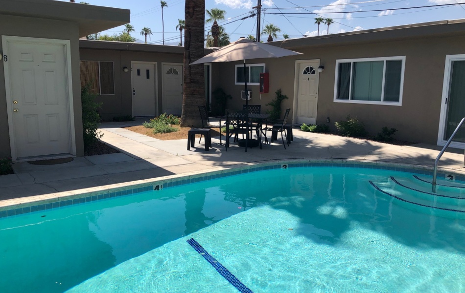 45521 Sunset Lane, Palm Desert, CA 92260, 2 Bedrooms Bedrooms, ,1 BathroomBathrooms,Apartment,For Rent,Sunset Lane,1125